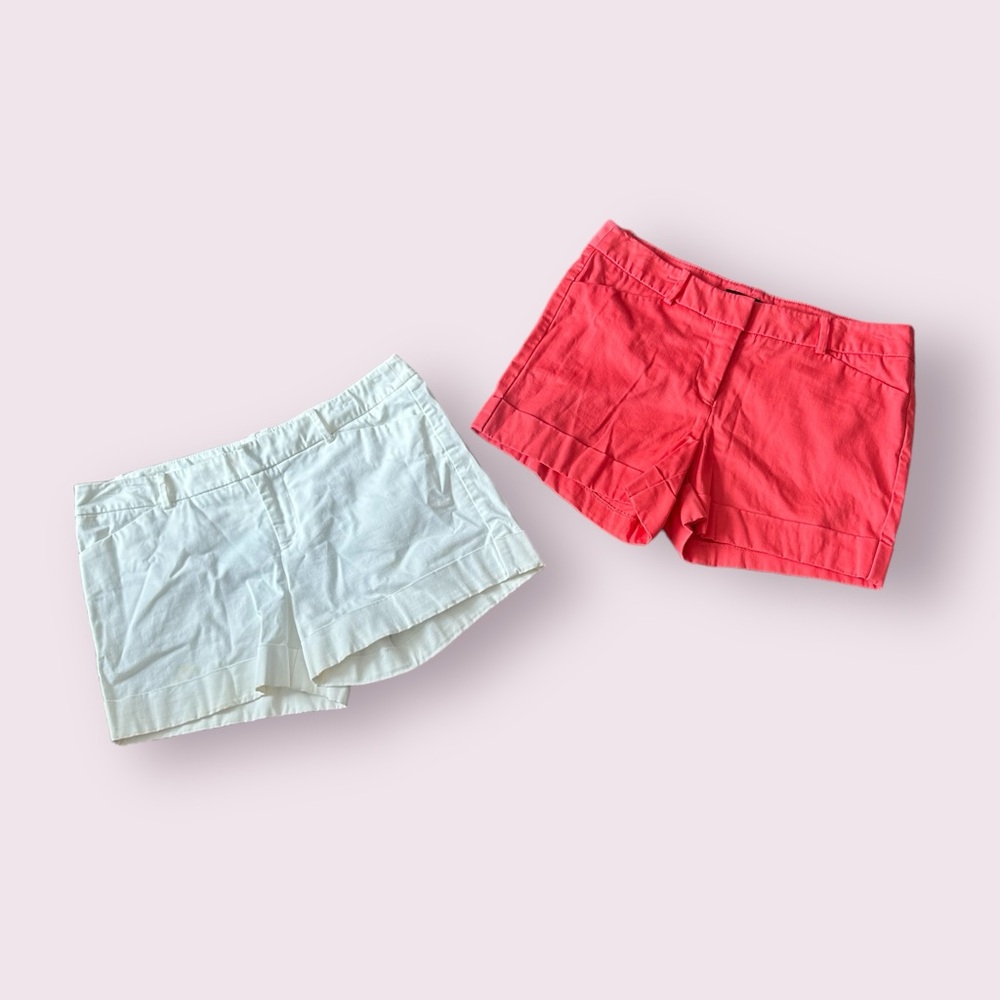Women’s Set Of Two Mossimo White And Coral Shorts Fit 3 With Stretch Size 8